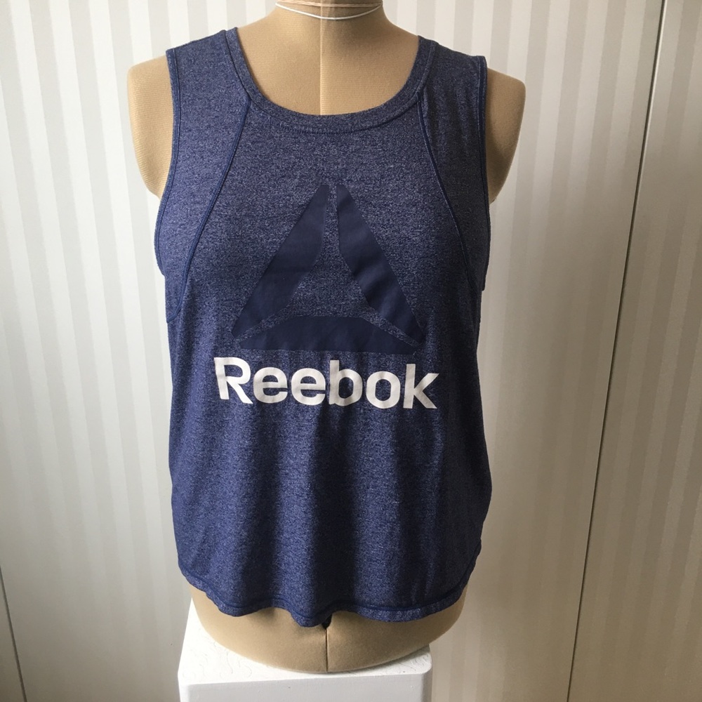 Rebook blue tank attractive seams Size L